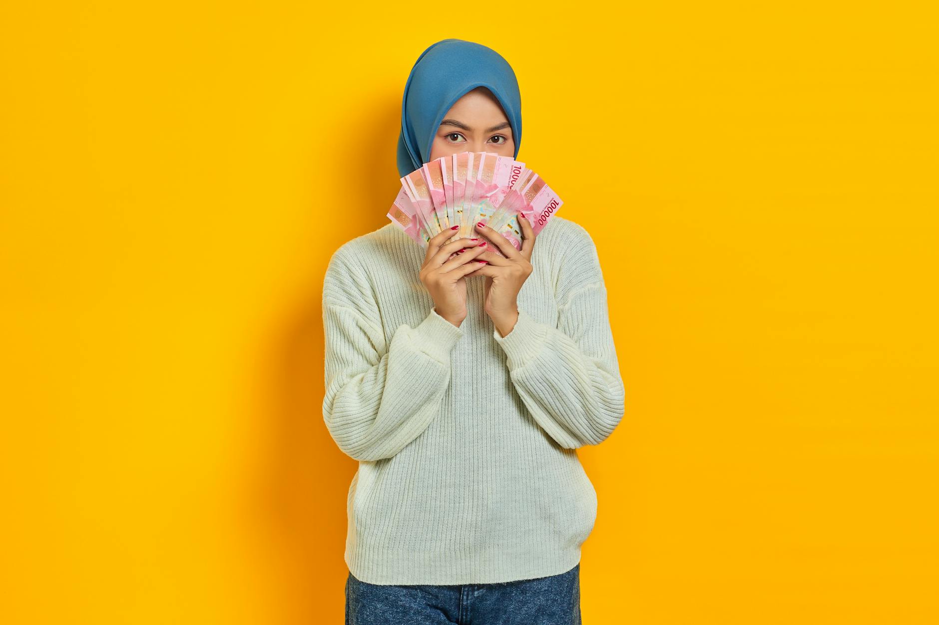 Informasi cara cek bansos terbaru 2026 dan bantuan sosial pemerintah lainnya seperti pkh, bpnt, blt dana desa, serta cara daftar bantuan umkm online dan cek penerima bansos kemensos melalui nik ktp atau hp secara online